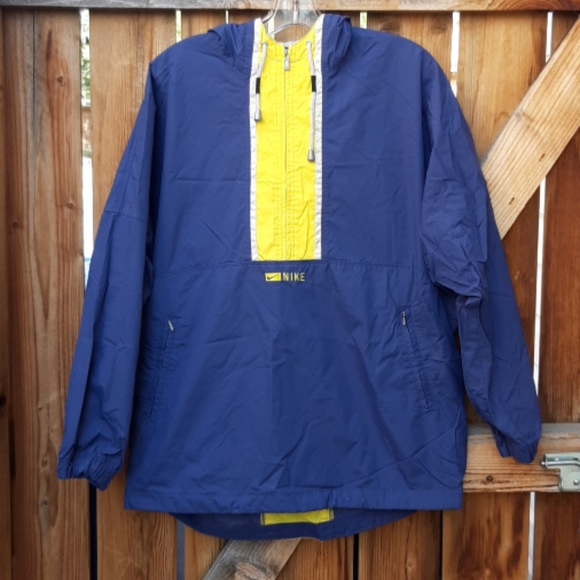 nike vintage half zip